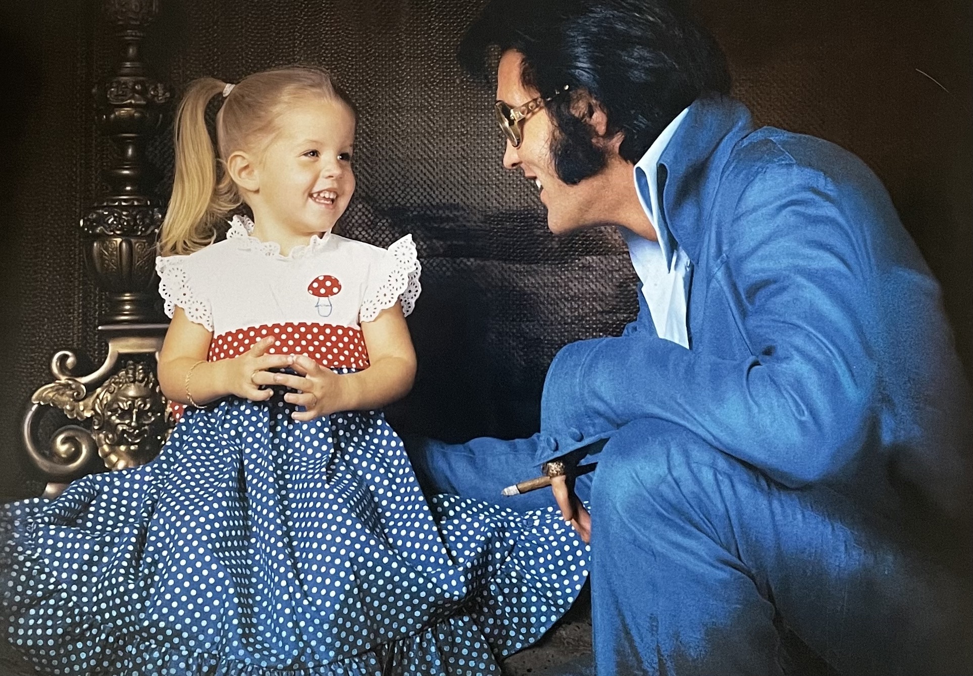 Elvis & Lisa Marie Presley herenigd door Where No One Stands Alone